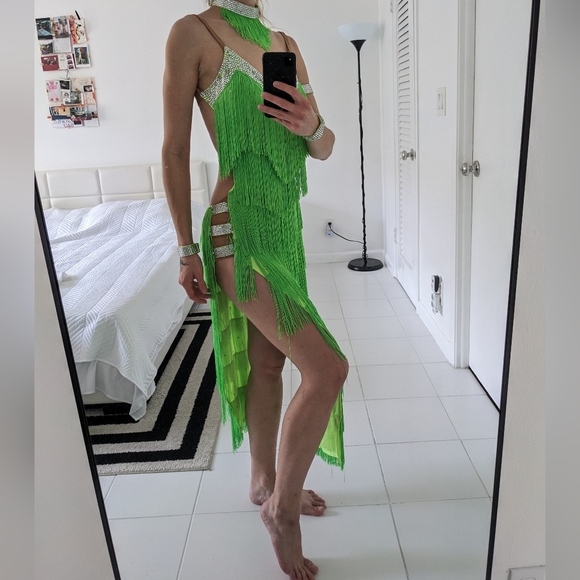 Stunning Green Competition Latin Dance Dress - Picture 3 of 12